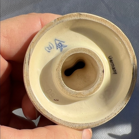 Vintage hummel Figurines Set soloist boy #135 and #96 little shopper set - Picture 4 of 7